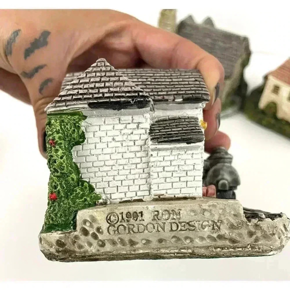 Lot of 5 VTG River Road Collection Ceramic Cottages Houses 90's Gordon Design 4" - Picture 5 of 16